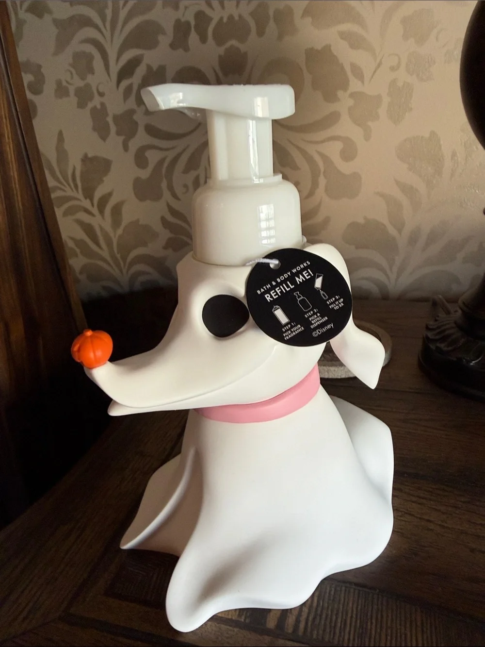 NIGHTMARE before Christmas Zero White Ghost Foaming Hand Soap Dispenser with
